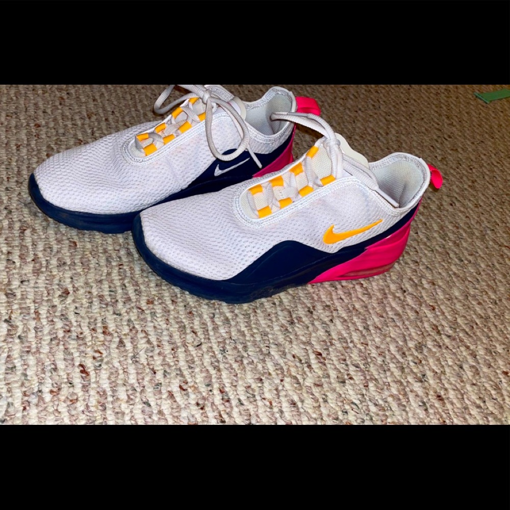 Women’s Nike air max